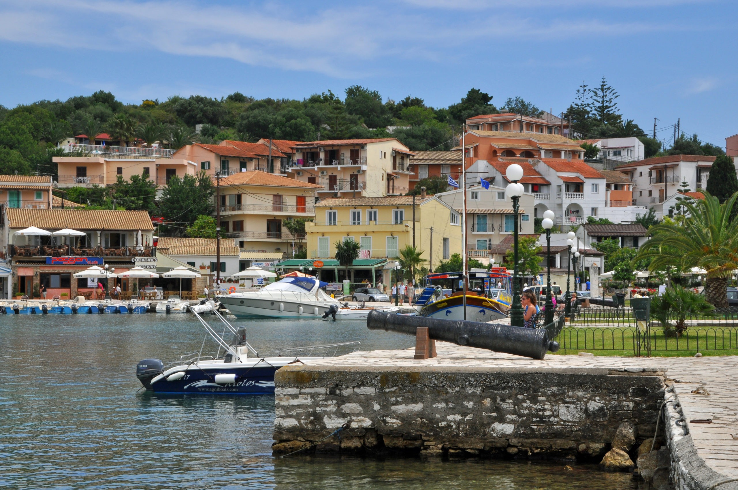 yachts kassiopi