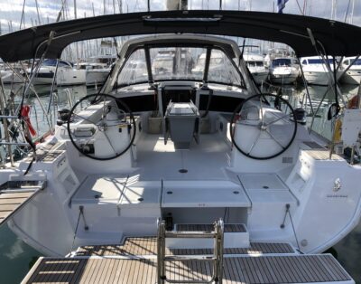 Oceanis 48 – 2015 built