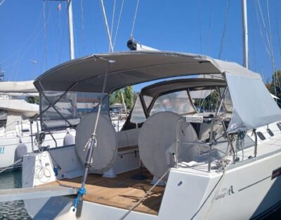 Hanse 430e –  2010 built