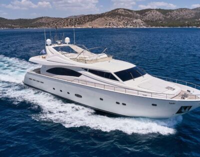 Feretti 880 – 2004 built