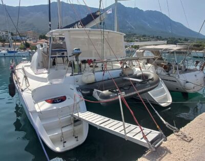 Lagoon 380 – 2011 built