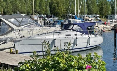 Oceanis 323 Clipper – 2007 built
