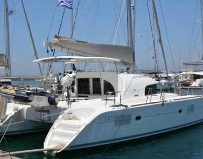 Lagoon 380 – 2014 built