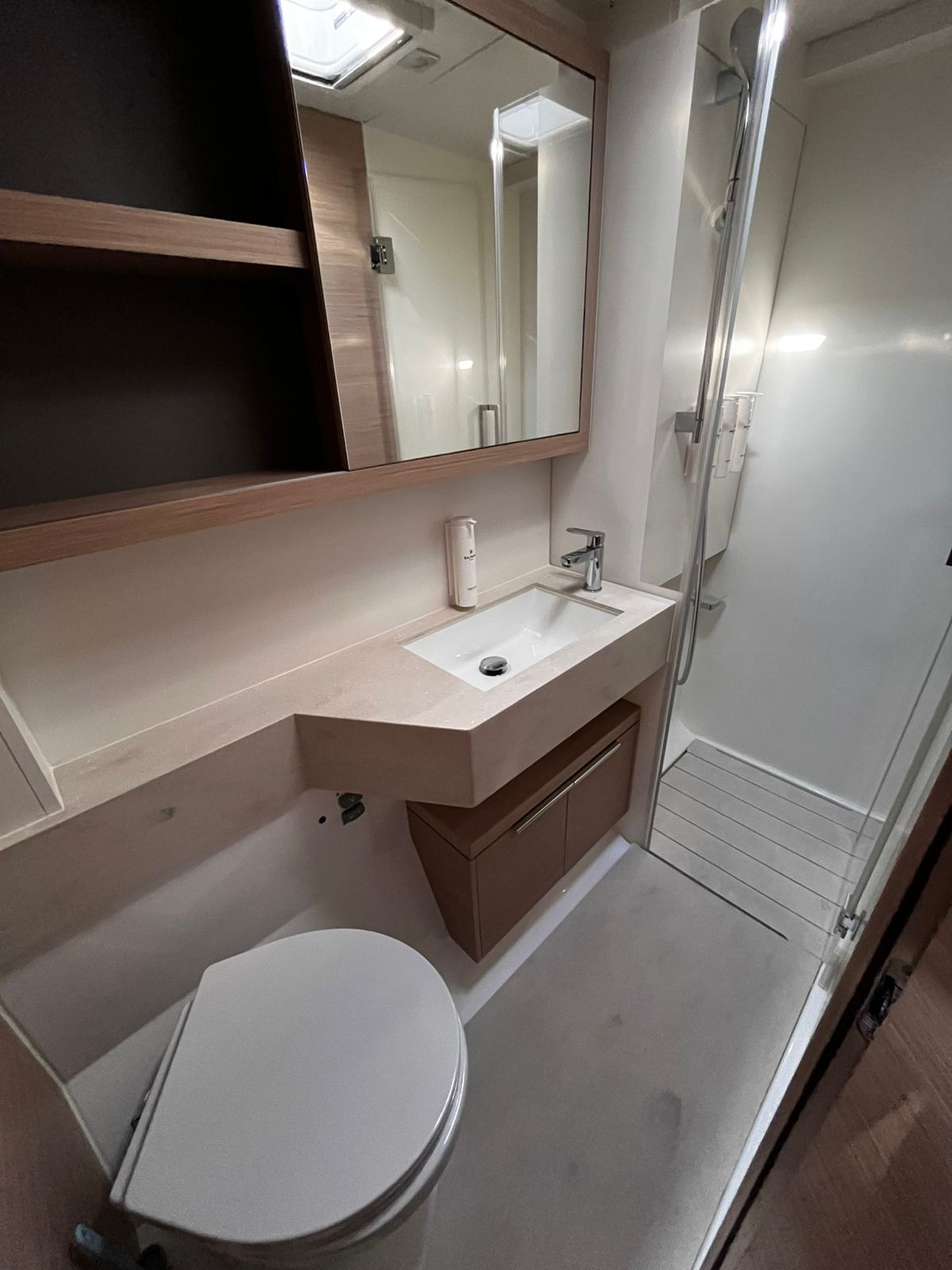 Lagoon 51 – 2024 built