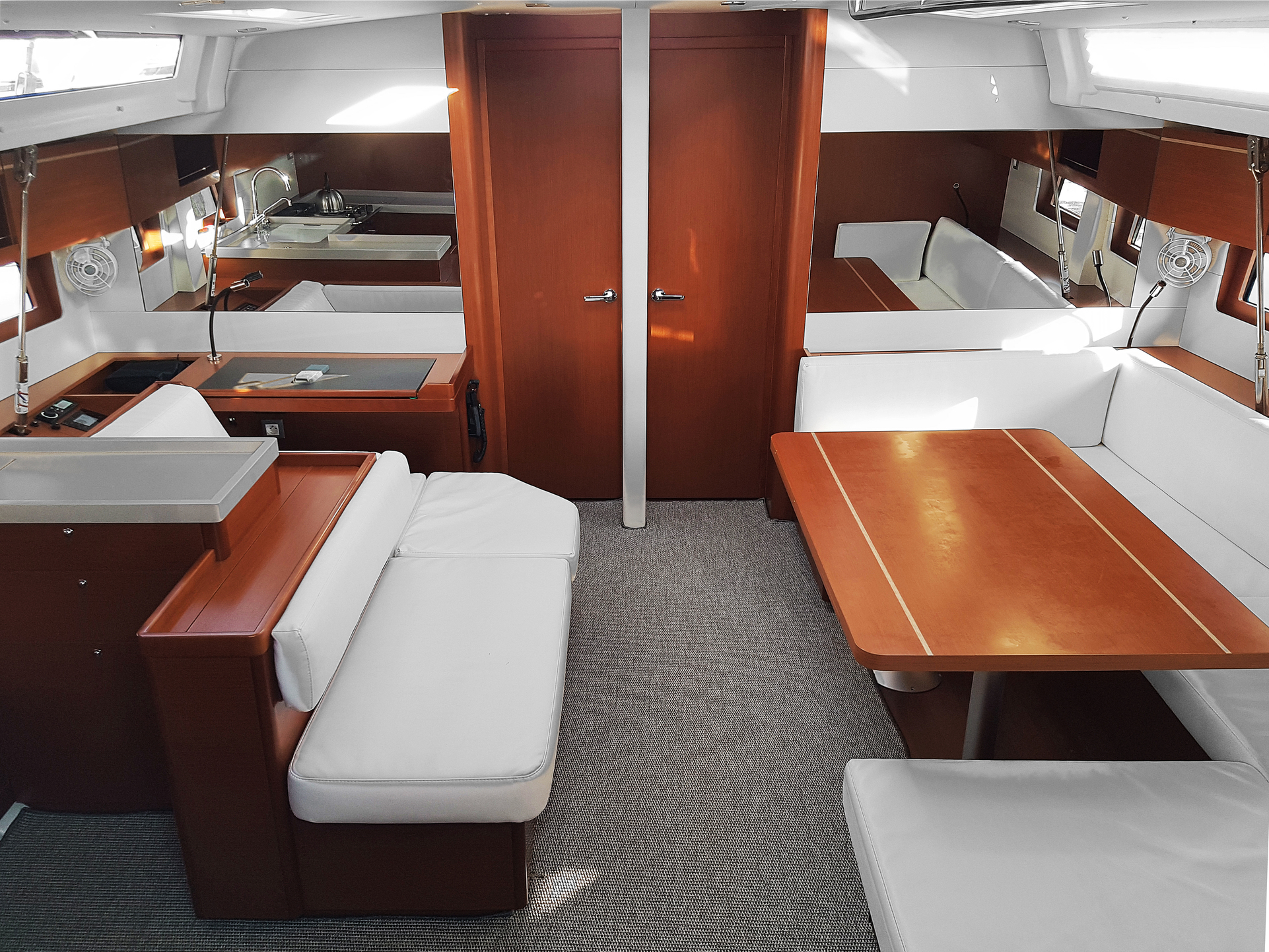 Oceanis 51.1 – 2018 built