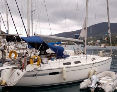 Bavaria Cruiser 32 – 2011 built