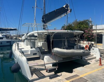 Lagoon 42 – 2020 built