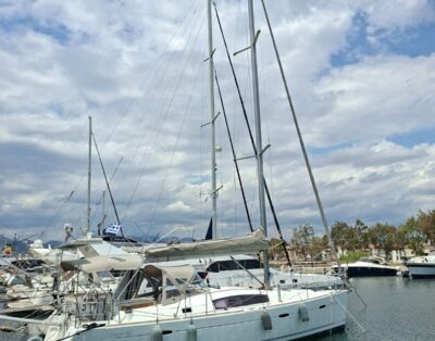 Oceanis 40 – 2010 built